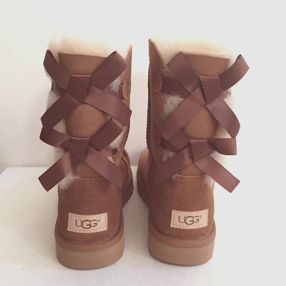 UGG BAILEY BOW II CHESTNUT WATER RESISTANT BOOTS